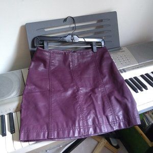 Free People Vegan Leather Skirt.  Lined with back zipper, Size 6